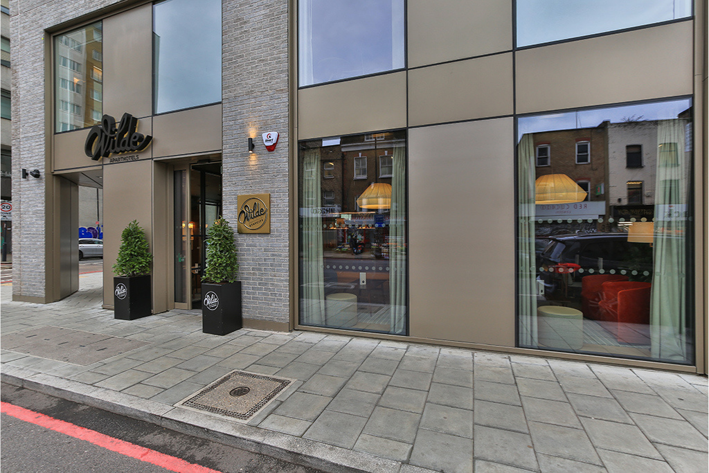 Pre-letting of a 156 bed hotel in Whitechapel - Strettons