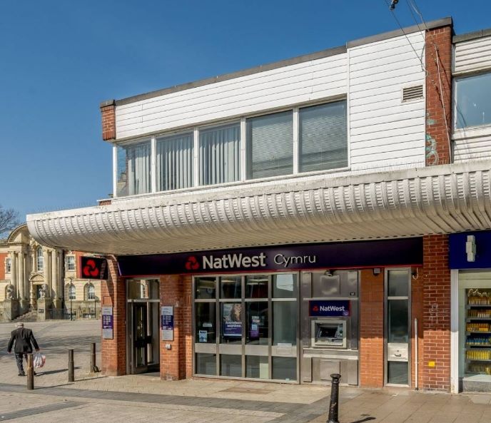 117 Holton Road, Barry, South Glamorgan, CF63 4TD -  Strettons