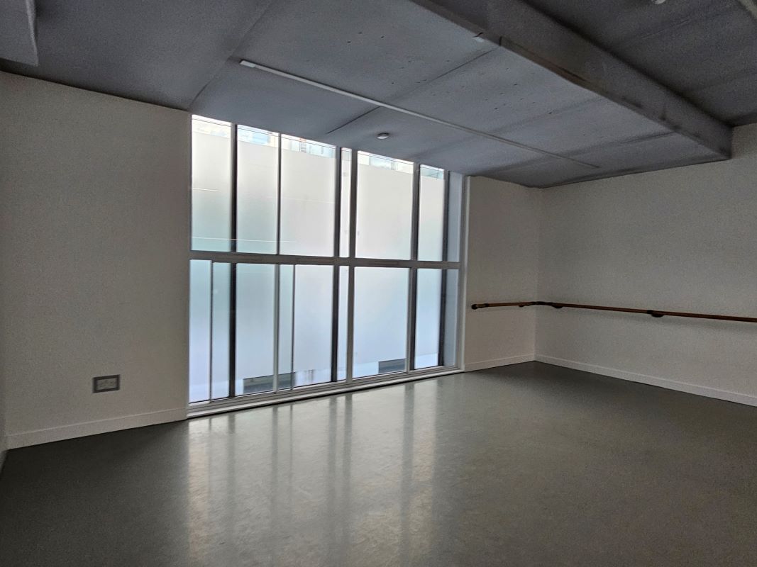 259-263 Goswell Road, London, EC1V 7AH -  Strettons