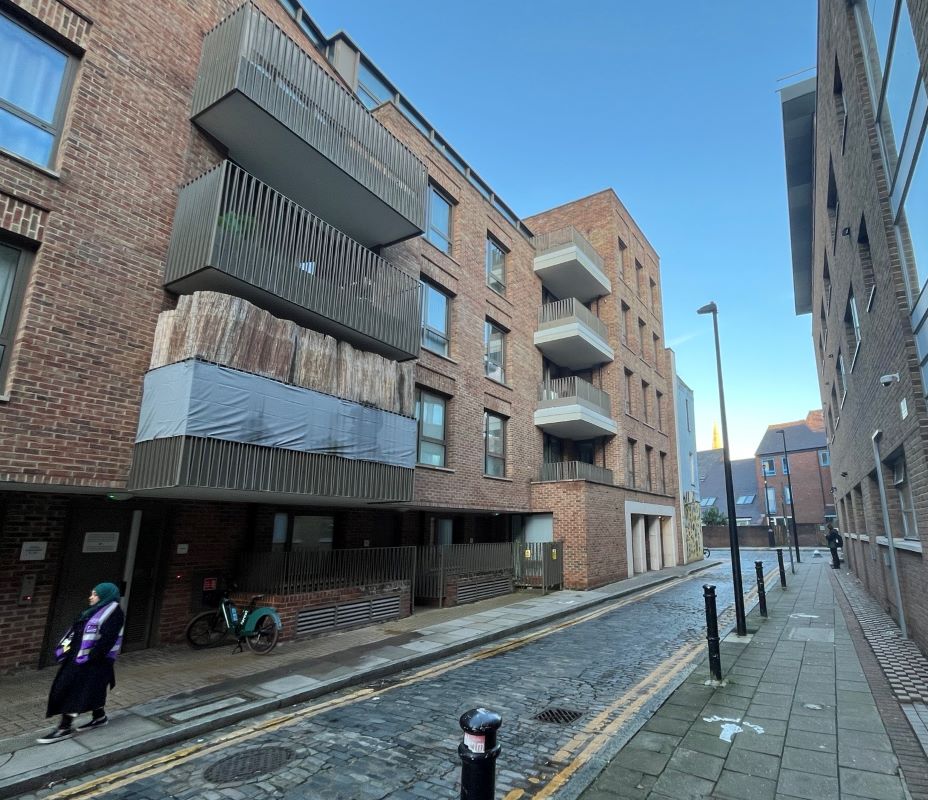Flat 25 Gatsby Apartments, 18 Gunthorpe Street, London, E1 7BF - Strettons