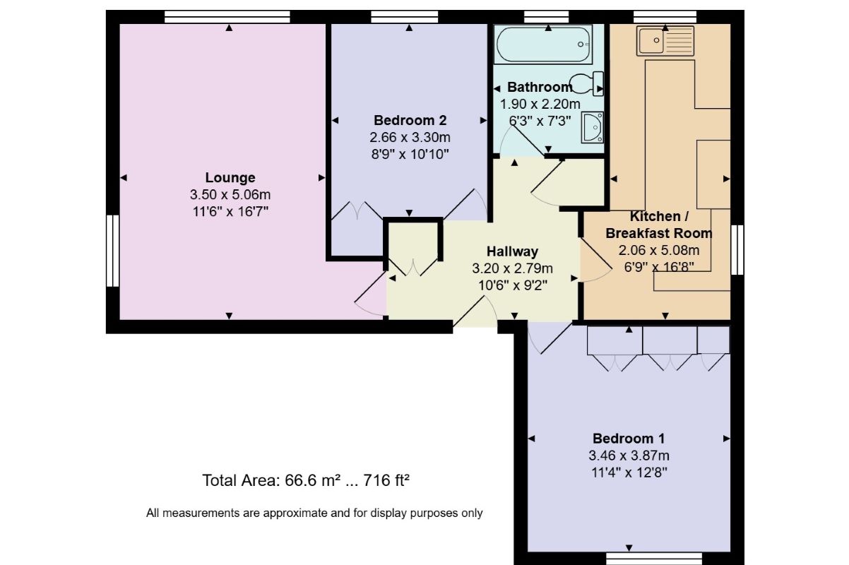 Long Leasehold Vacant Two Bedroom Flat with Garage En-Bloc