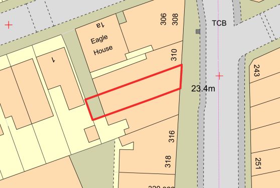 FREEHOLD COMMERCIAL INVESTMENT - SHOP & RESIDENTIAL UPPER PARTS