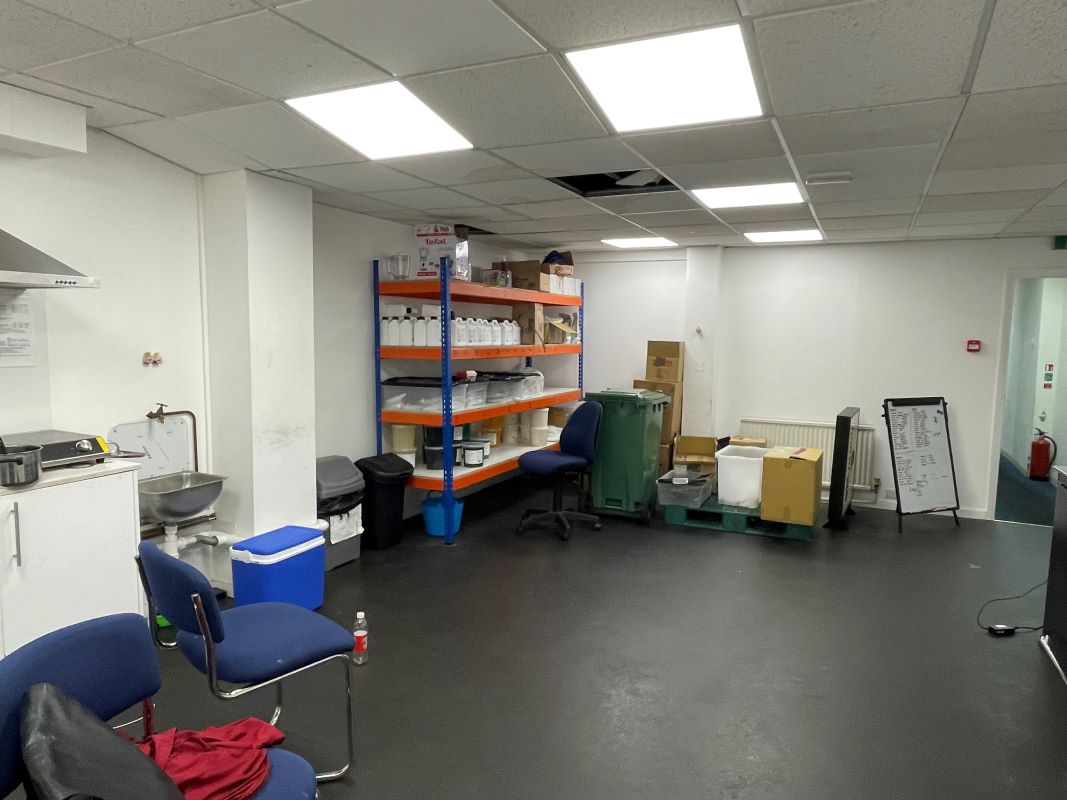 6 St James's Street, Walthamstow, London, E17 7PF