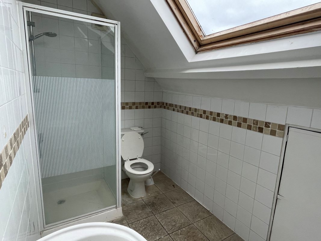 9 Woodcroft Avenue, Mill Hill, London, NW7 2AH