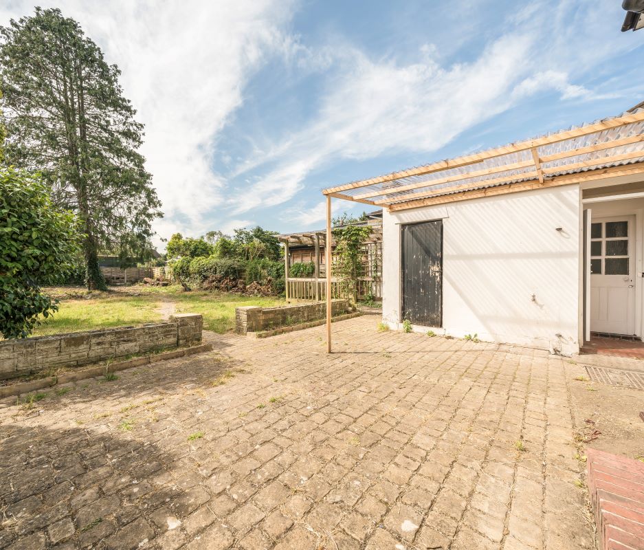 426 Westhorne Avenue, Eltham, London, SE9 5LT