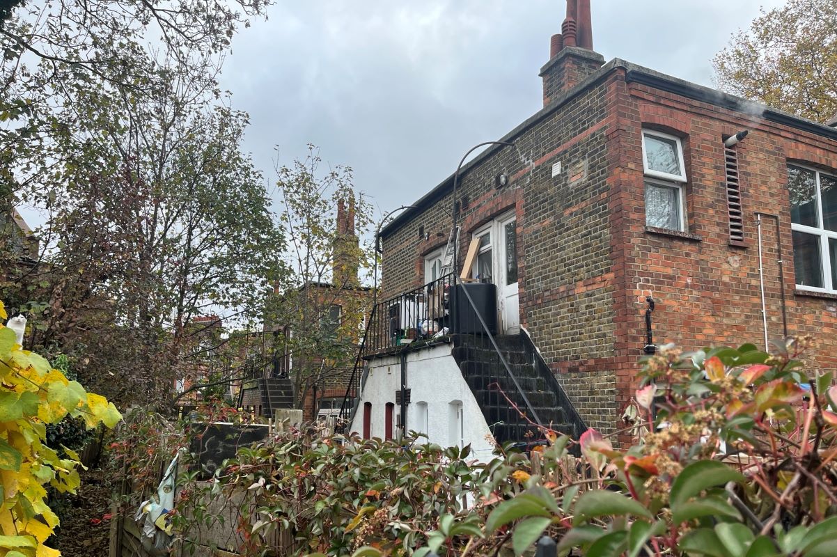 54 Mount Nod Road, London, SW16 2LL