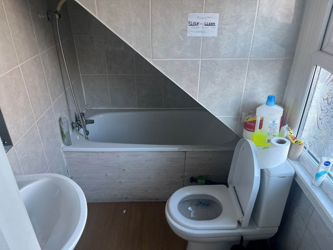 54 Mount Nod Road, London, SW16 2LL