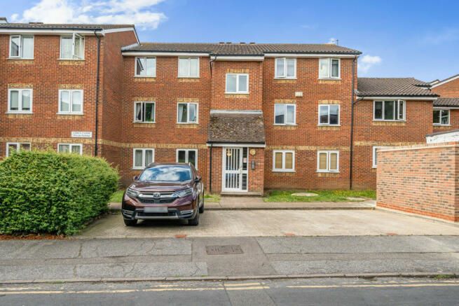 10 Liden Close, Walthamstow, London, E17 8HQ