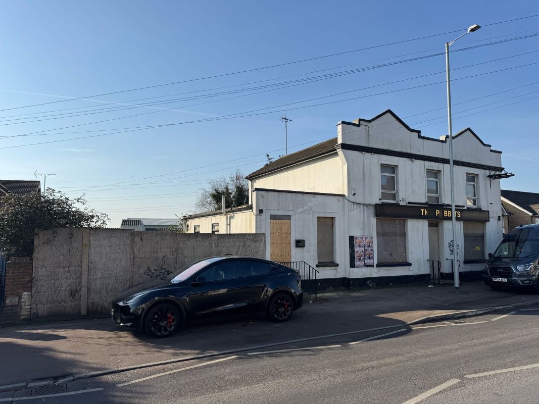 The Rabbits, 783 London Road, West Thurrock, Thurrock, RM20 3JT