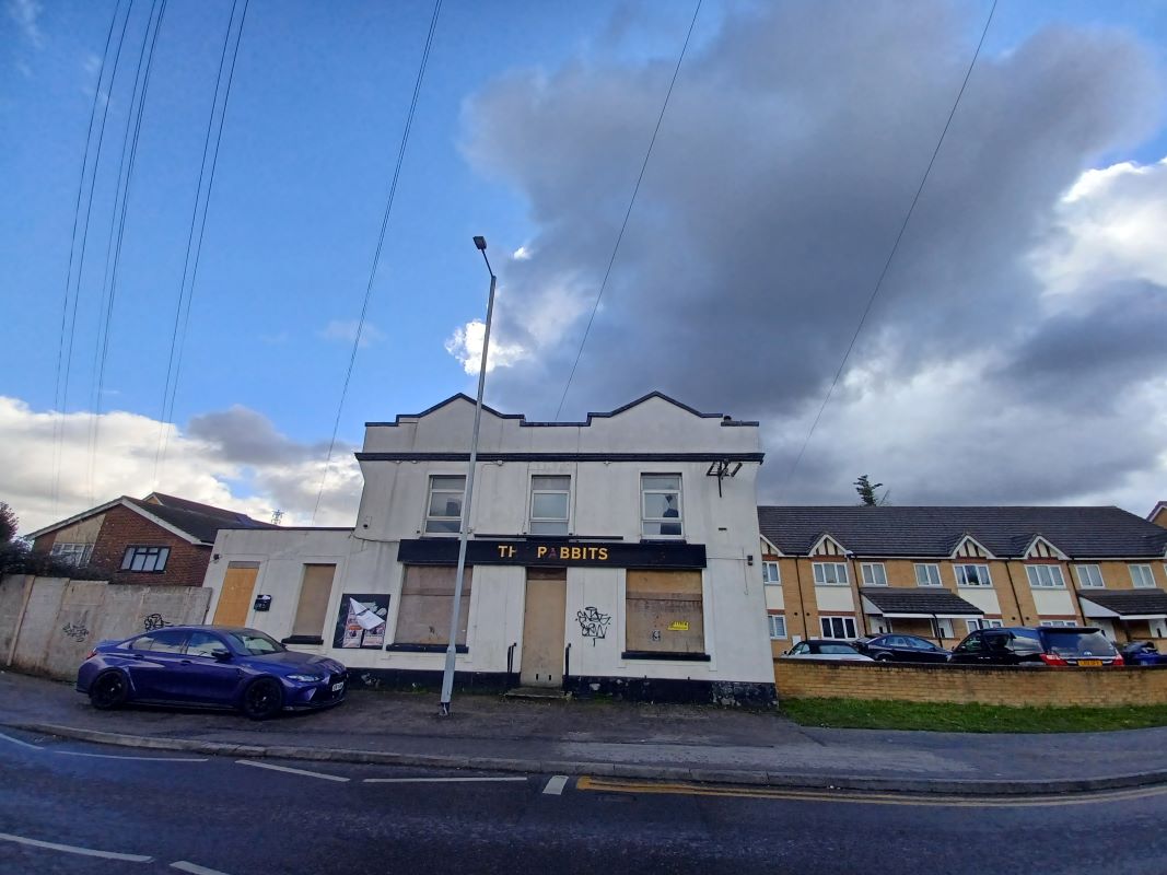The Rabbits, 783 London Road, West Thurrock, Thurrock, RM20 3JT