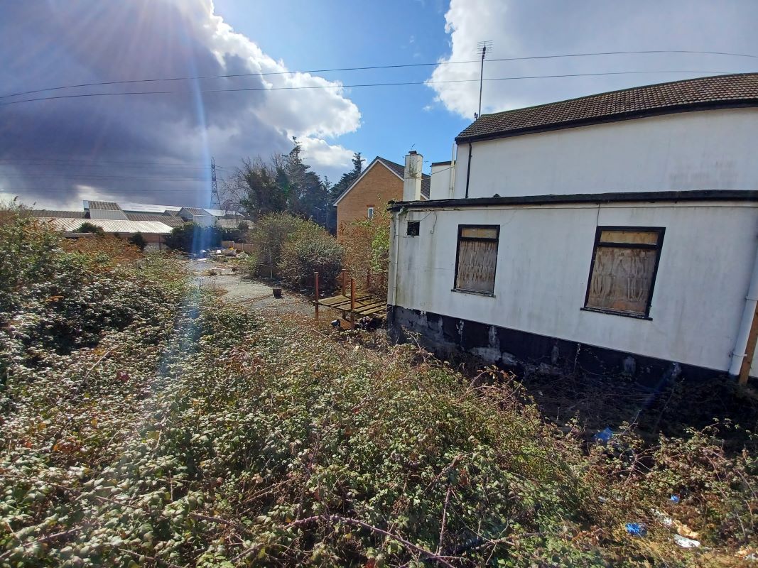 The Rabbits, 783 London Road, West Thurrock, Thurrock, RM20 3JT