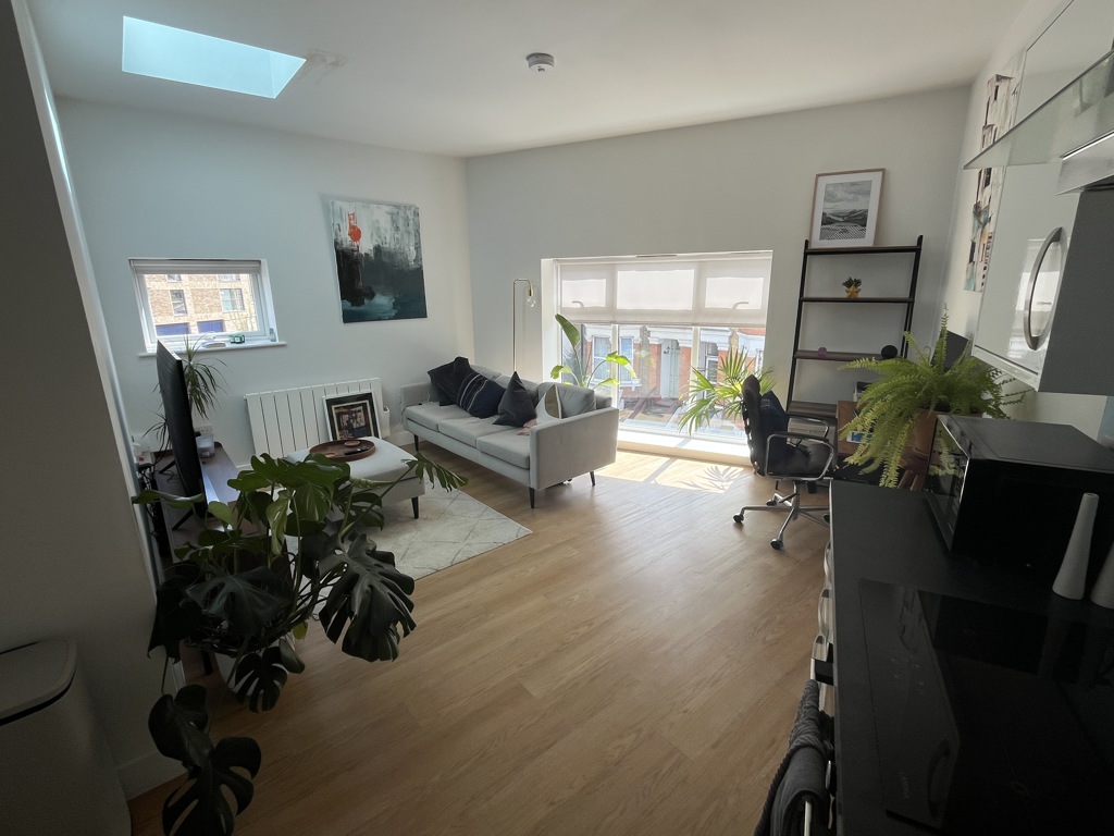 Hawthorne Road, Walthamstow, London, E17 -  Strettons