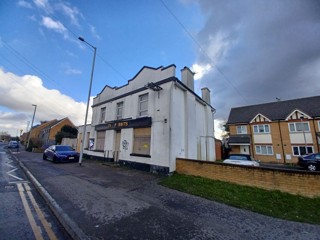 The Rabbits, 783 London Road, West Thurrock, Thurrock, RM20 3JT