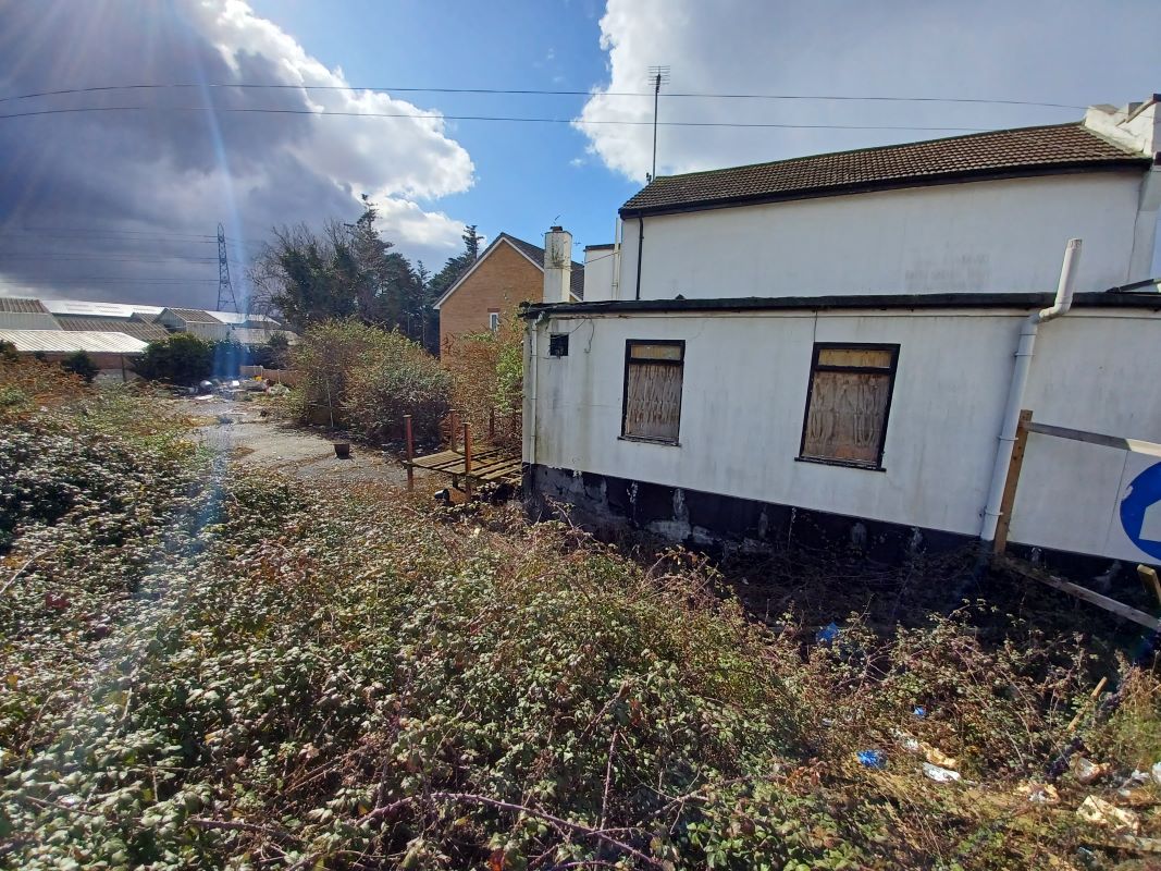 The Rabbits, 783 London Road, West Thurrock, Thurrock, RM20 3JT