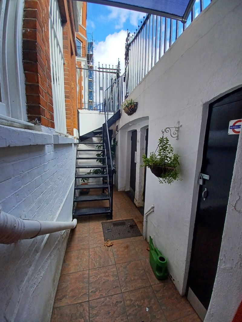 Flat 5A, 3-5 Cheyne Place, London, Kensington and Chelsea, SW3 4HH