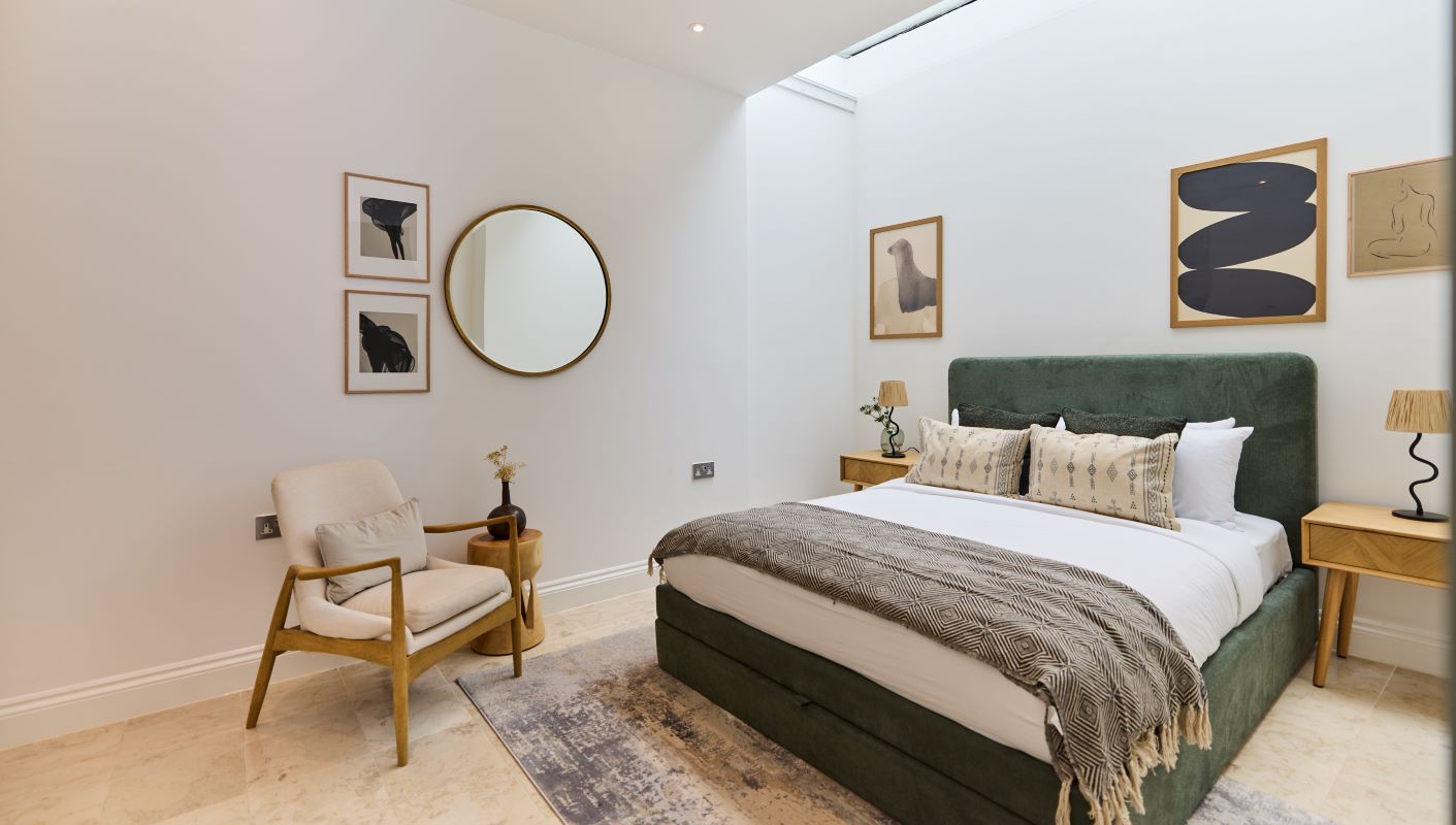 Flat B Olive Green, 13 St Augustine's Road, Camden, London, NW1 9RL