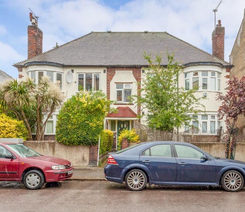 1A Dawlish Road, London, E10 6QB -  Strettons