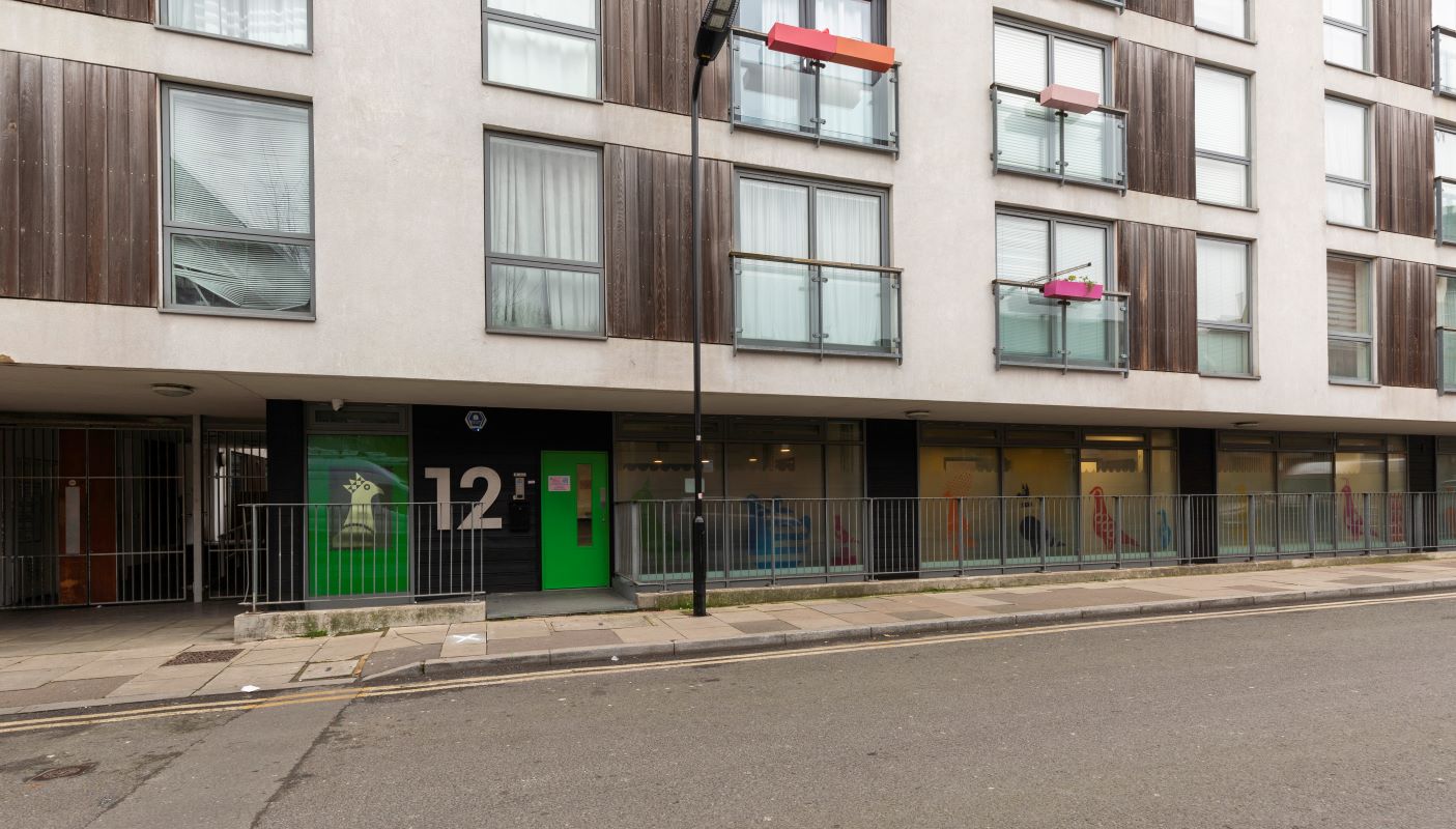 12 Orsman Road, London, N1 5QJ -  Strettons