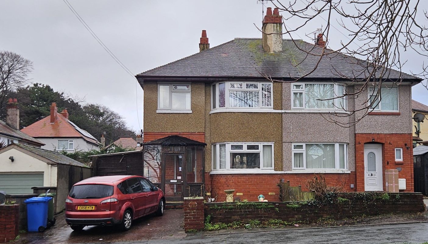 11 Queensway, Prestatyn, Denbighshire, LL19 9LT -  Strettons