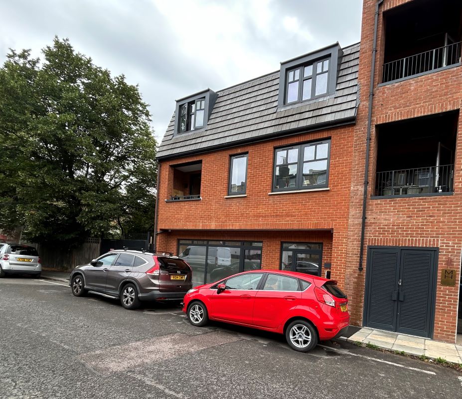 28 Dalton Street, London, SE27 9HS -  Strettons