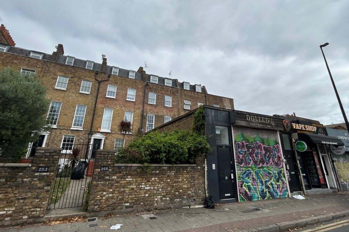 Flat 5, 257 Hackney Road, Haggerston, Hackney, London, E2 8NA