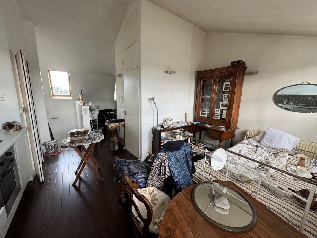 Flat 5, 257 Hackney Road, Haggerston, Hackney, London, E2 8NA