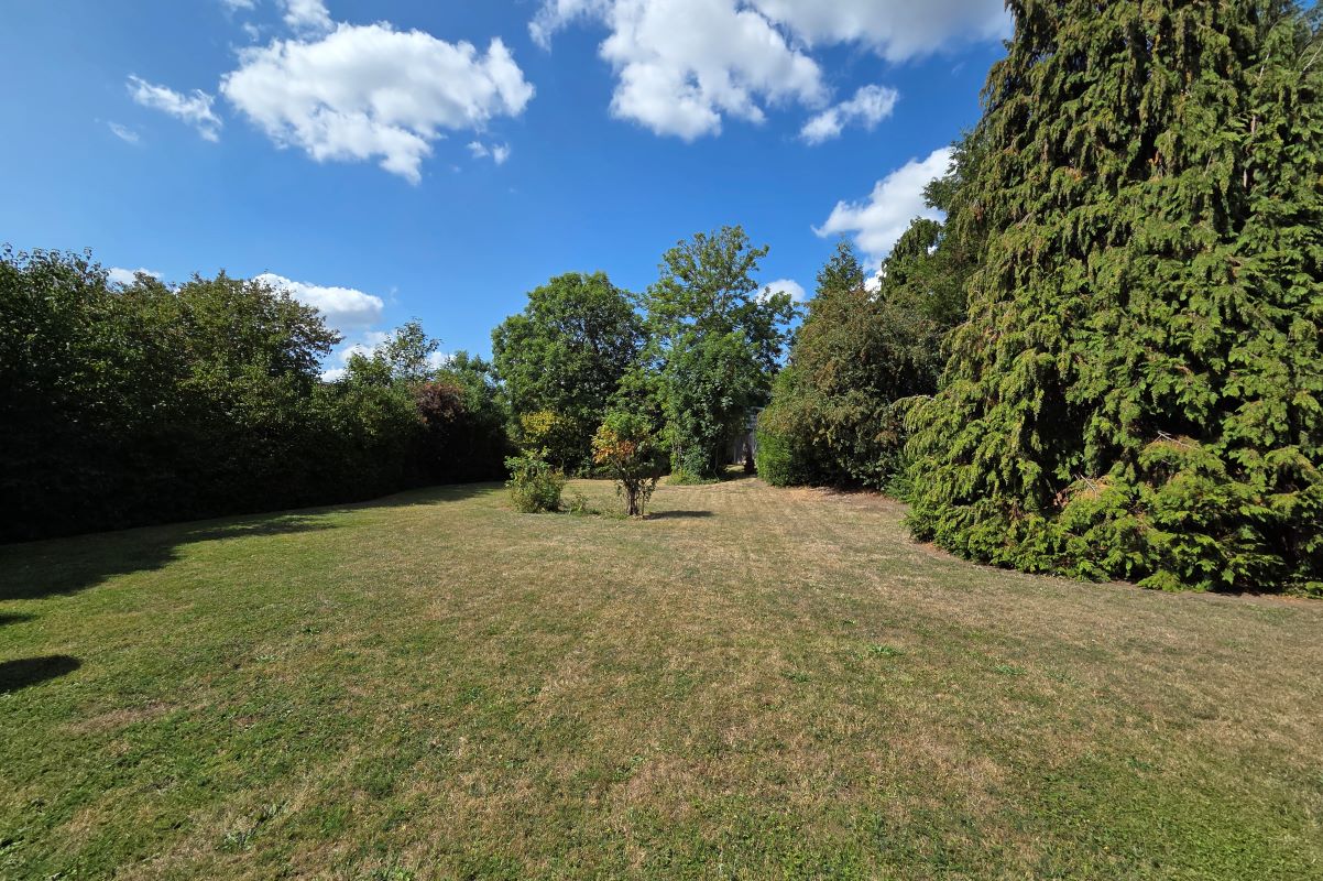 Land at River Court, River Close, Wanstead, London, Redbridge, E11 2LB