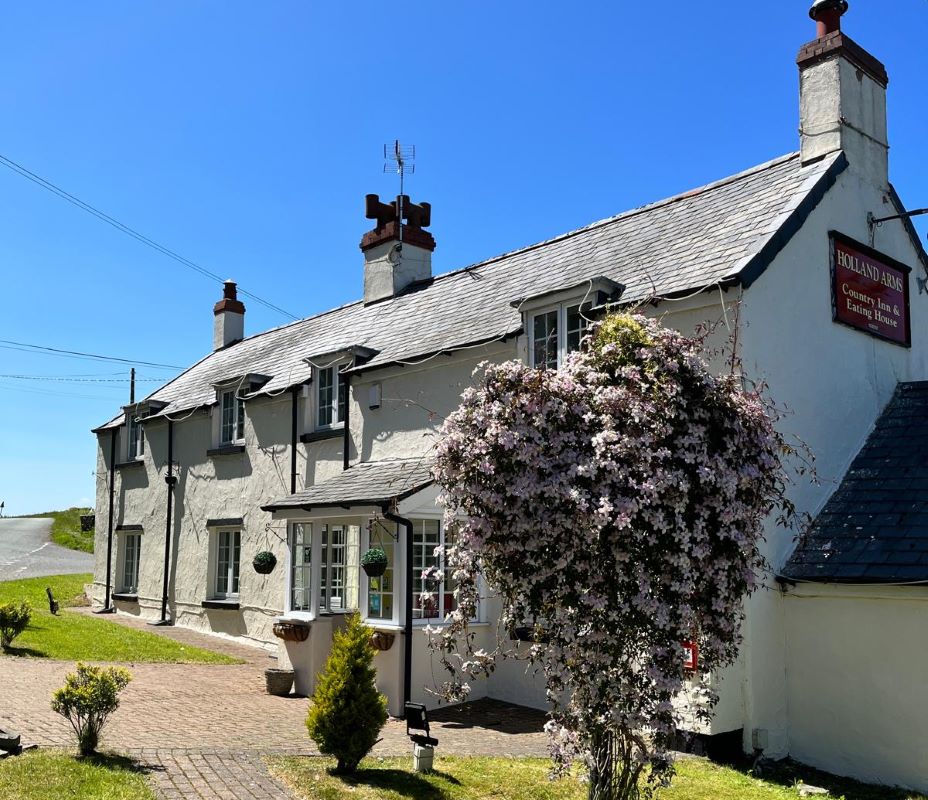 The Holland Arms, Llanrwst Road, Trofarth, Abergele, Clwyd, LL22 8BG -  Strettons