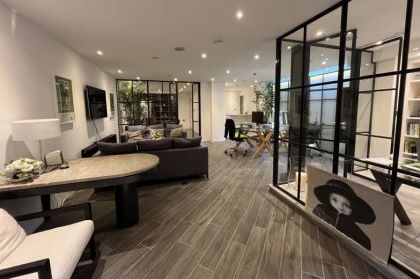 6 Omega Place, London, N1 9DR