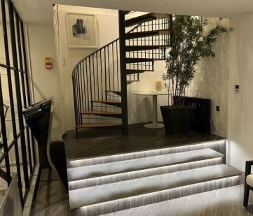 6 Omega Place, London, N1 9DR