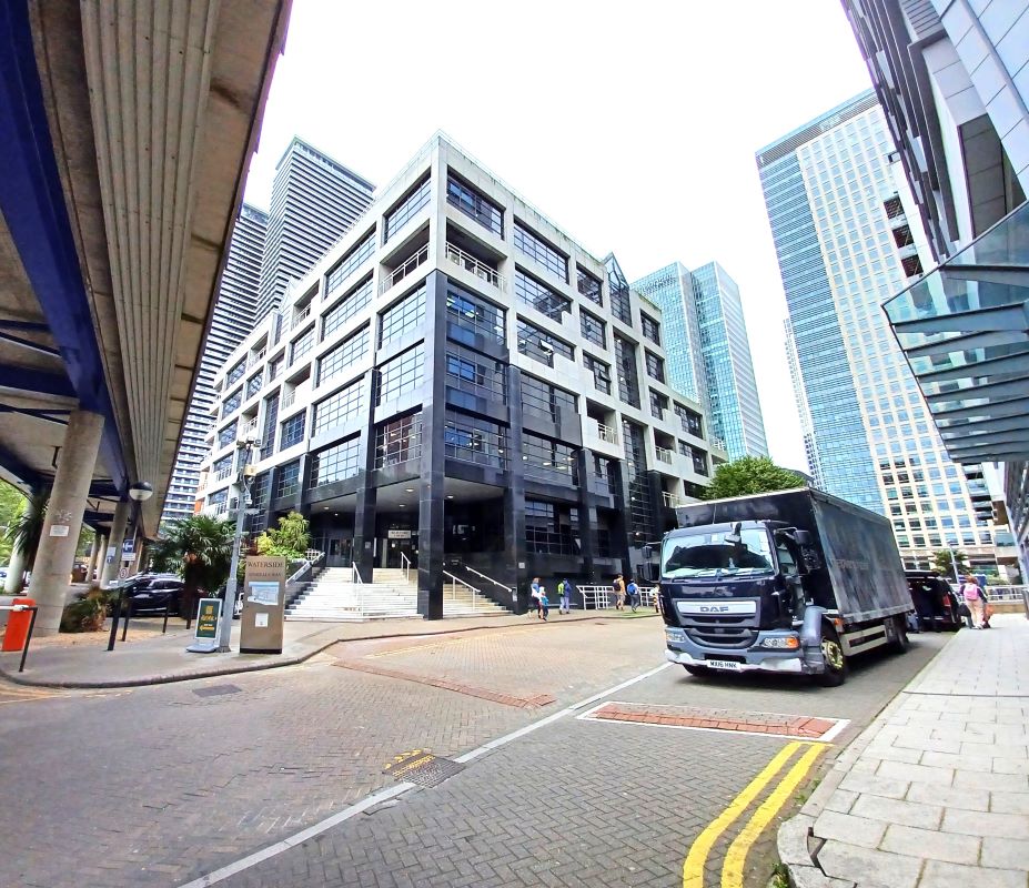 Suite 10 Beaufort Court, Admirals Way, London, E14 9XL -  Strettons