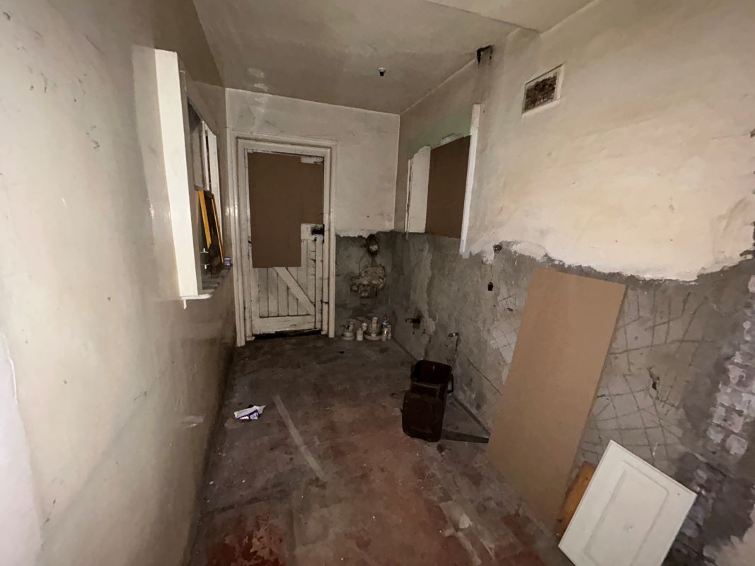 90 Cheviot Gardens, Cricklewood, London, NW2 1QA