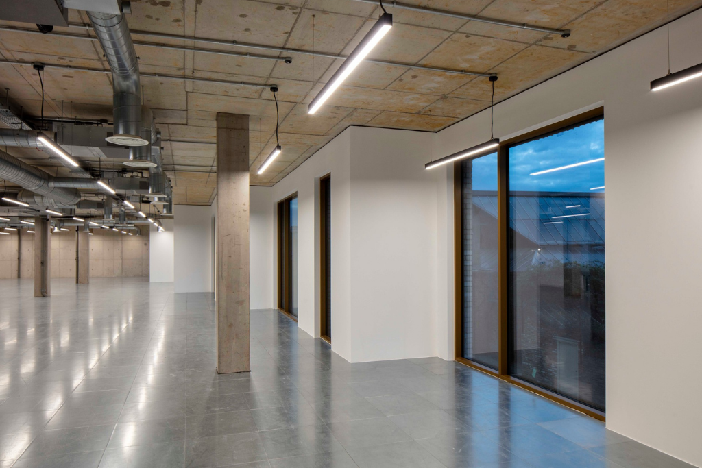 Letting 31,419 sq ft of class E space in Cambridge Heath - Strettons