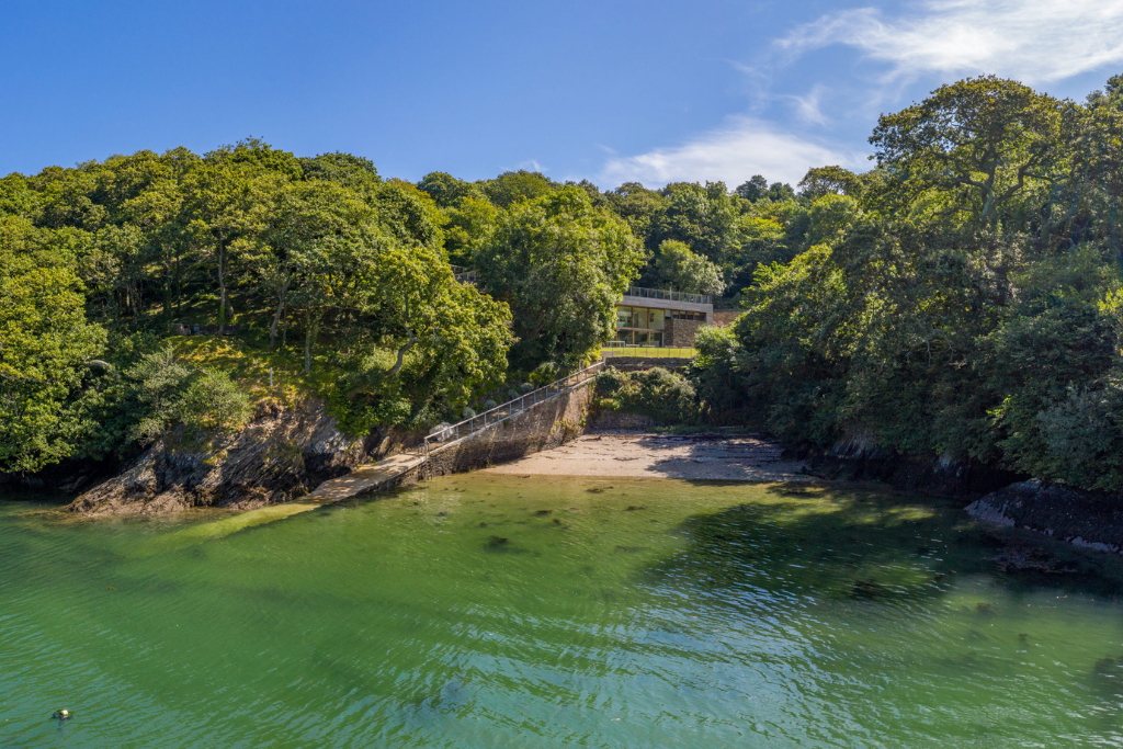 Marketing and Sale of Modern Beach Side House, Fowey, Cornwall​ - Strettons
