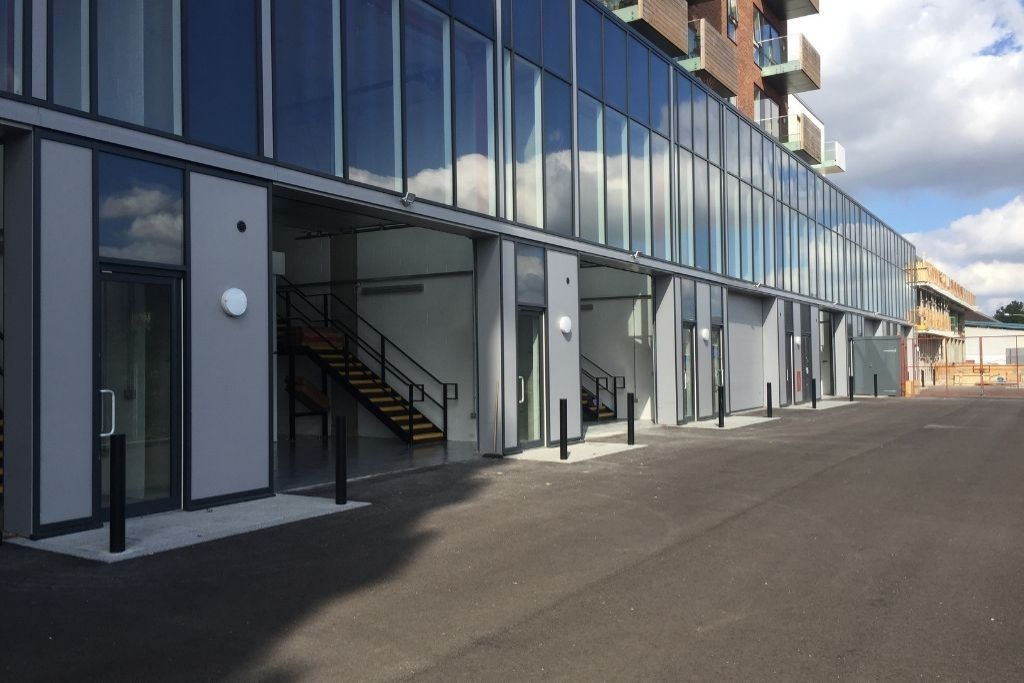 Letting an industrial estate Bow - Strettons