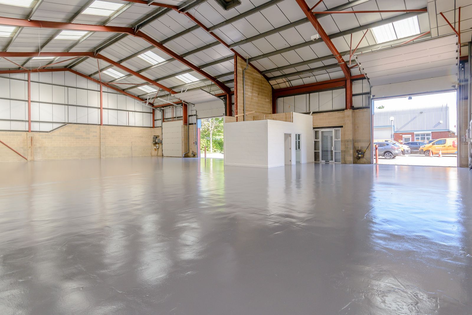 Letting industrial and warehouse units in Canning Town - Strettons