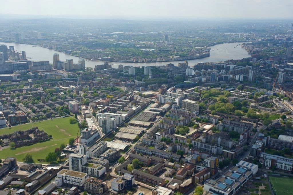 Letting 15 modern industrial warehouse units in Poplar - Strettons