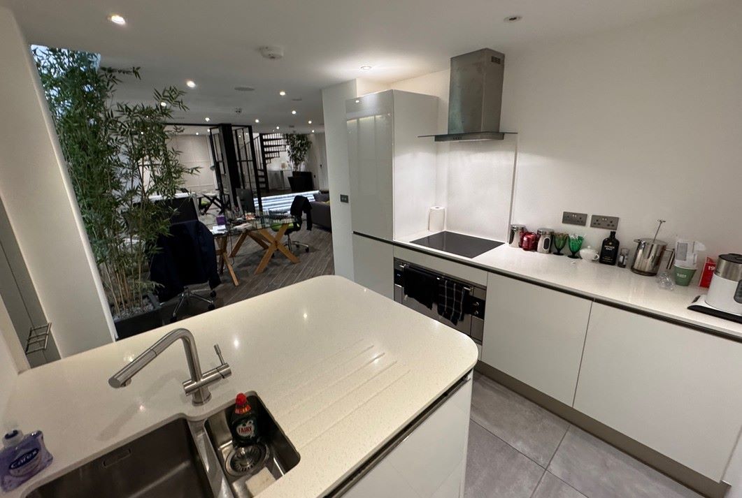 6 Omega Place, London, N1 9DR