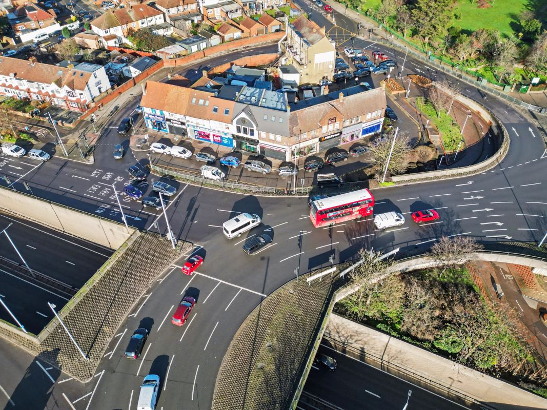 Paragraph Hotel, 6 Cheapside, North Circular Road, London, N13 5ED