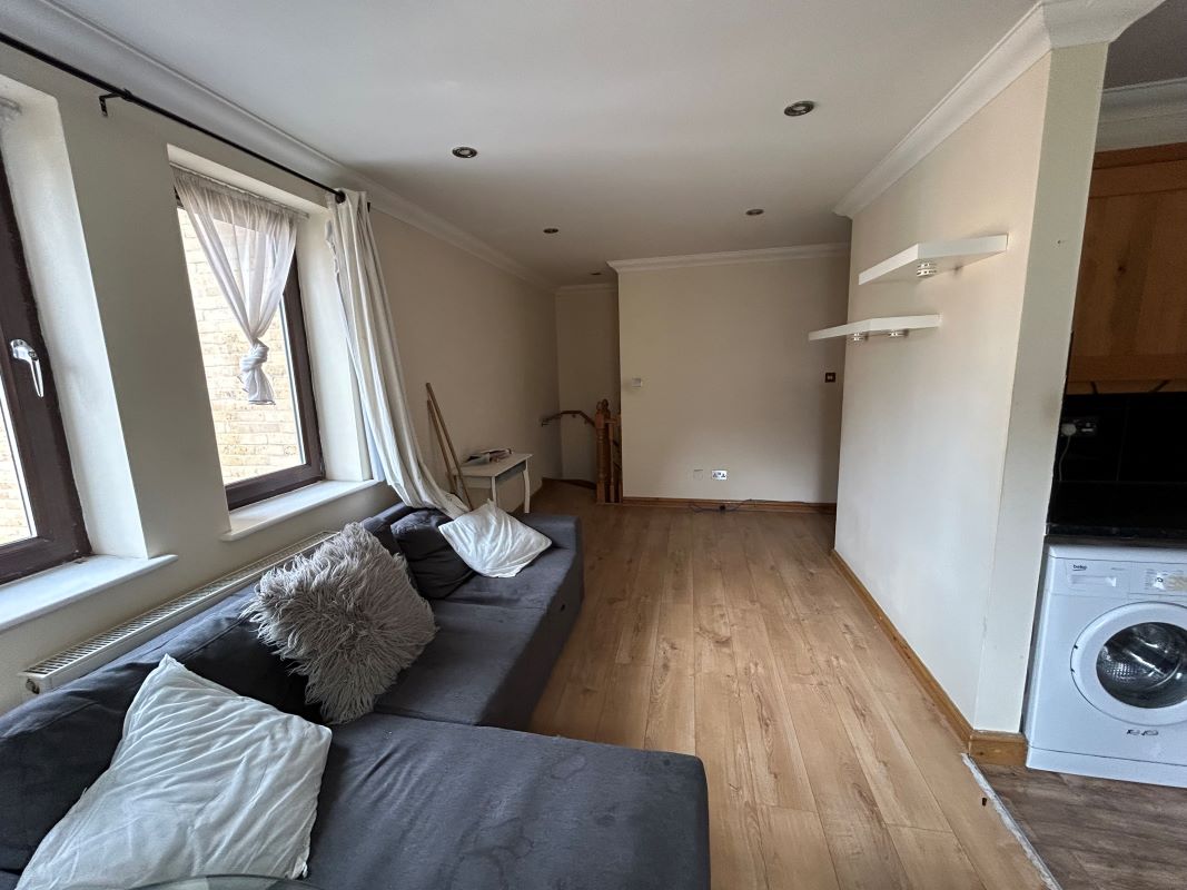 Flat 2, Basle House, Albert Square, Stratford, London, E15 1HH