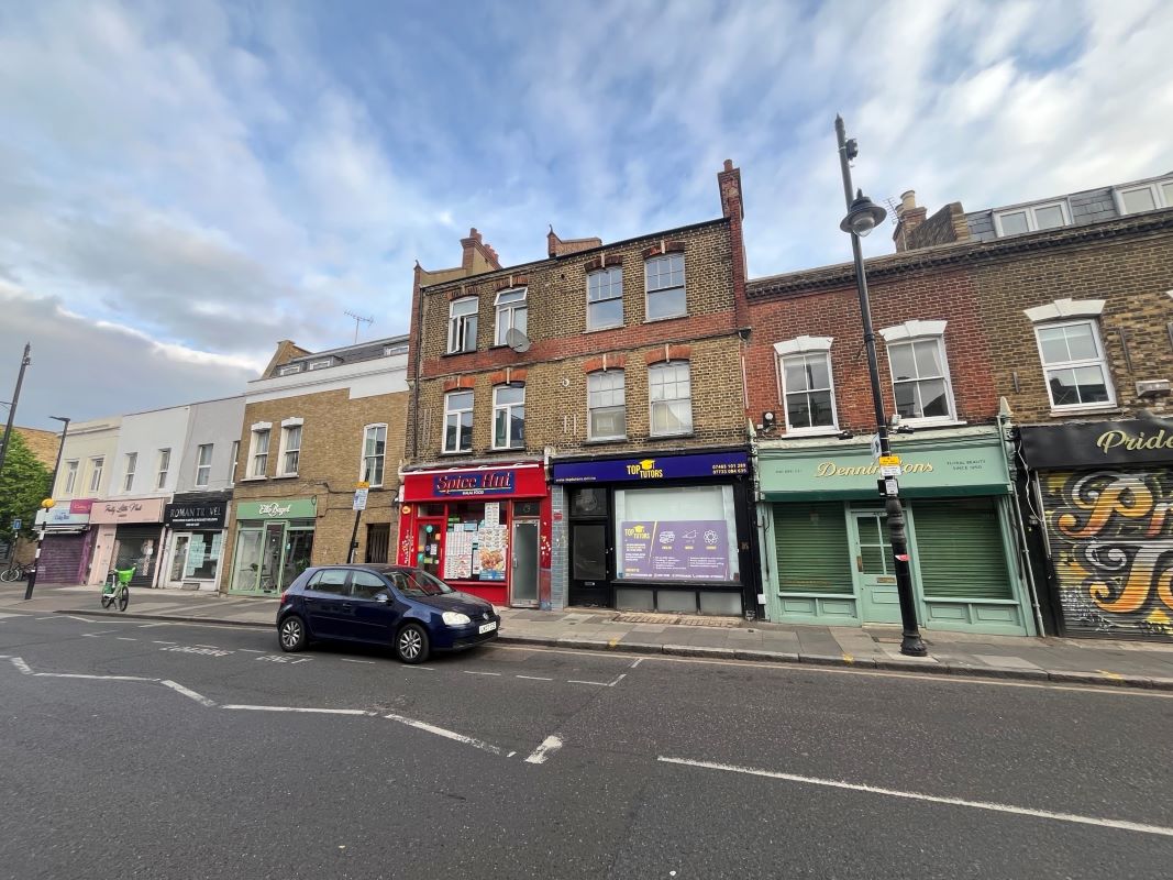 Flat 2 Red Brick Court, 459 Roman Road, London, E3 5LX