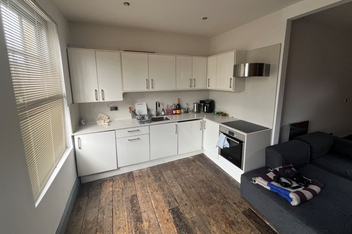 Flat 2 Red Brick Court, 459 Roman Road, London, E3 5LX