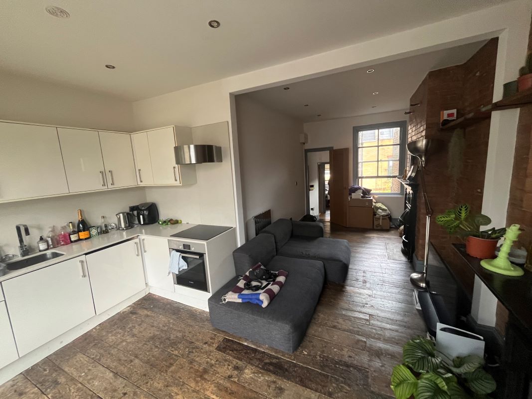 Flat 2 Red Brick Court, 459 Roman Road, London, E3 5LX