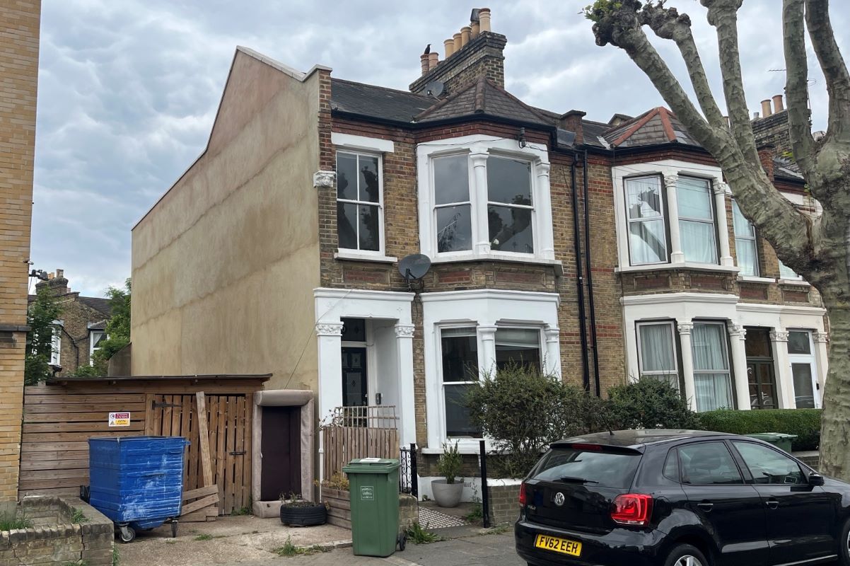 10 Avignon Road, London, SE4 2JN