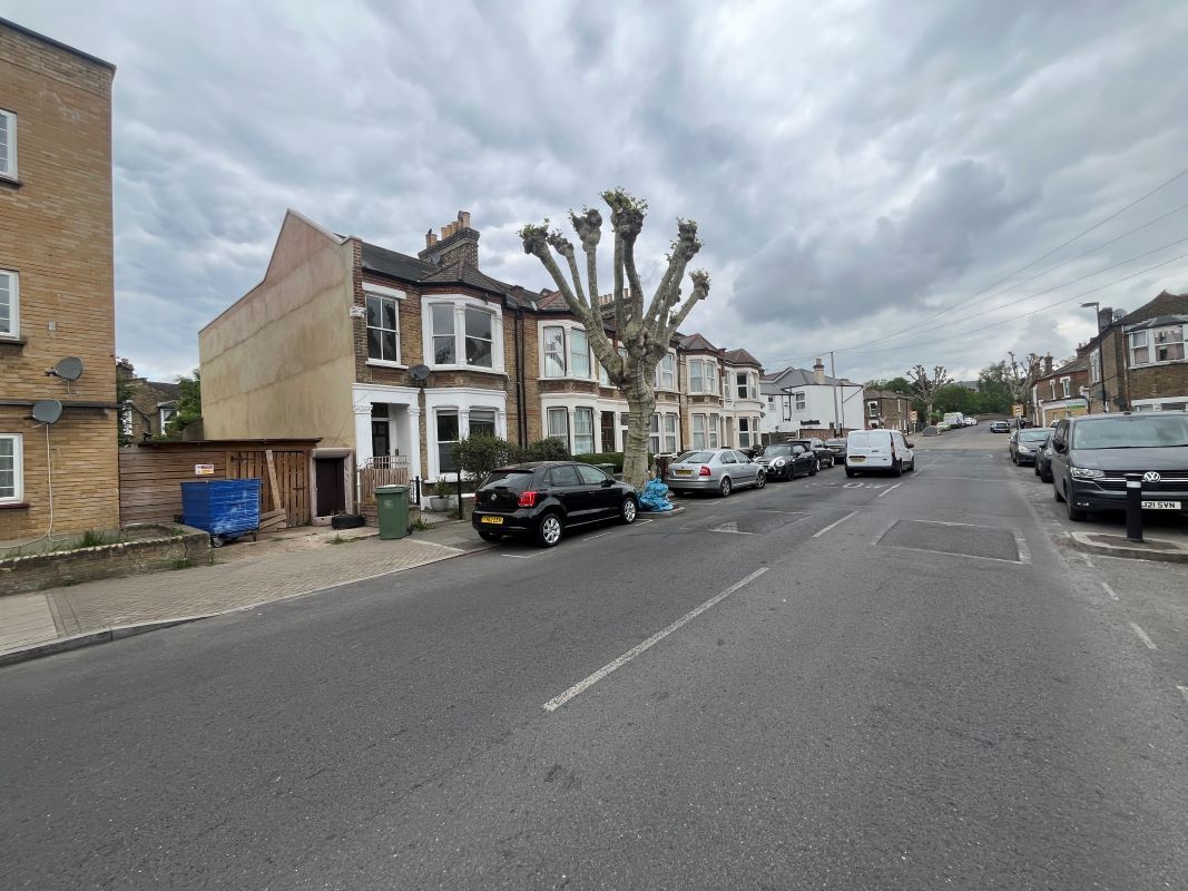 10 Avignon Road, London, SE4 2JN