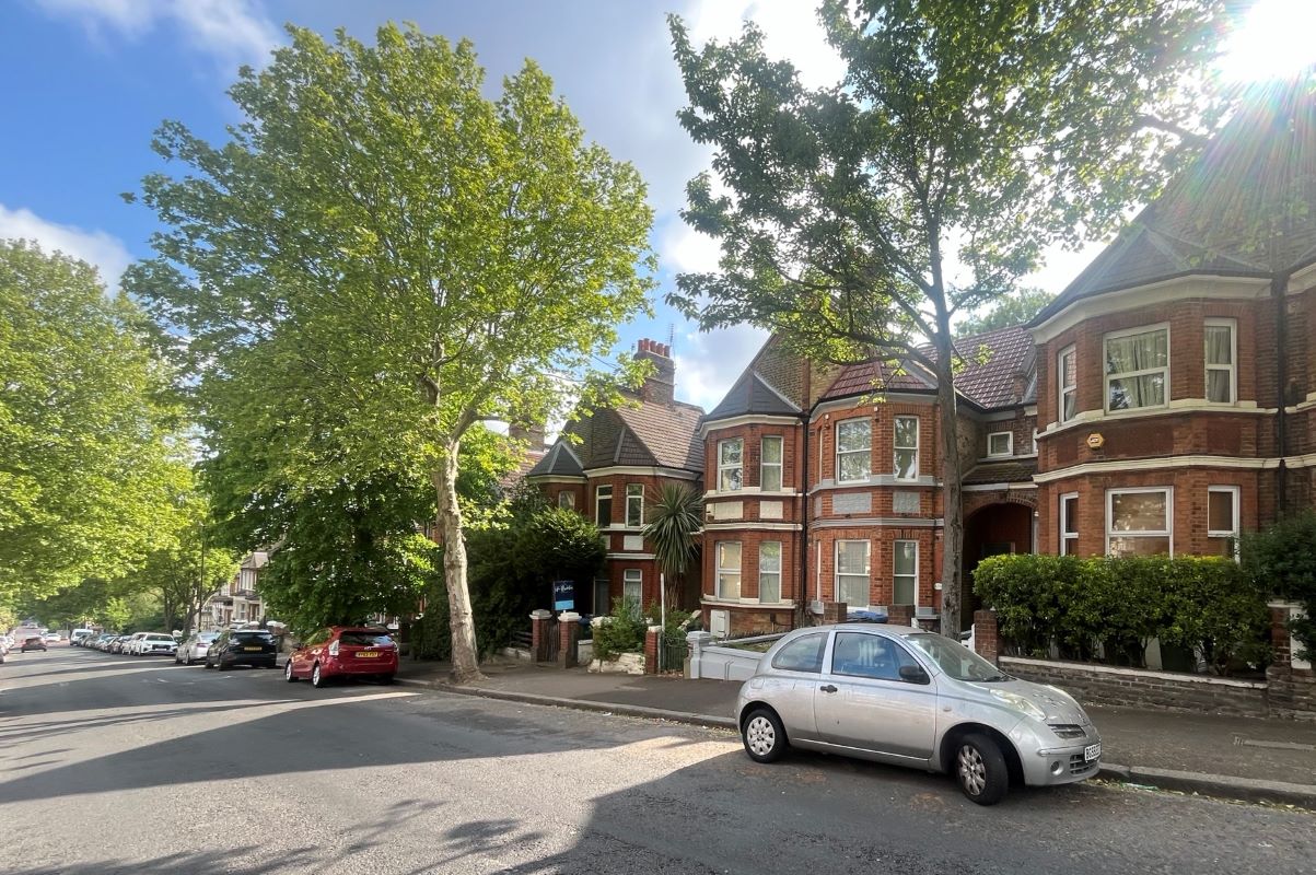 169 & 169A Griffin Road, London, SE18 7PZ