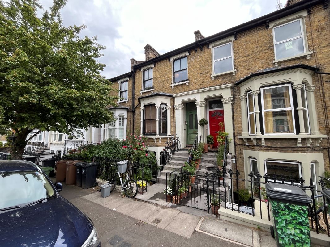 13 Kitto Road, London, SE14 5TW