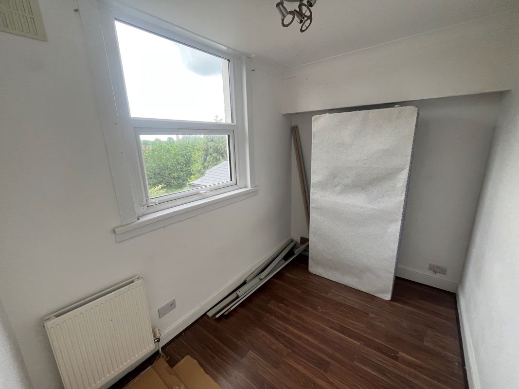 Flat B, 39 Endwell Road, Brockley, London, SE4 2NE