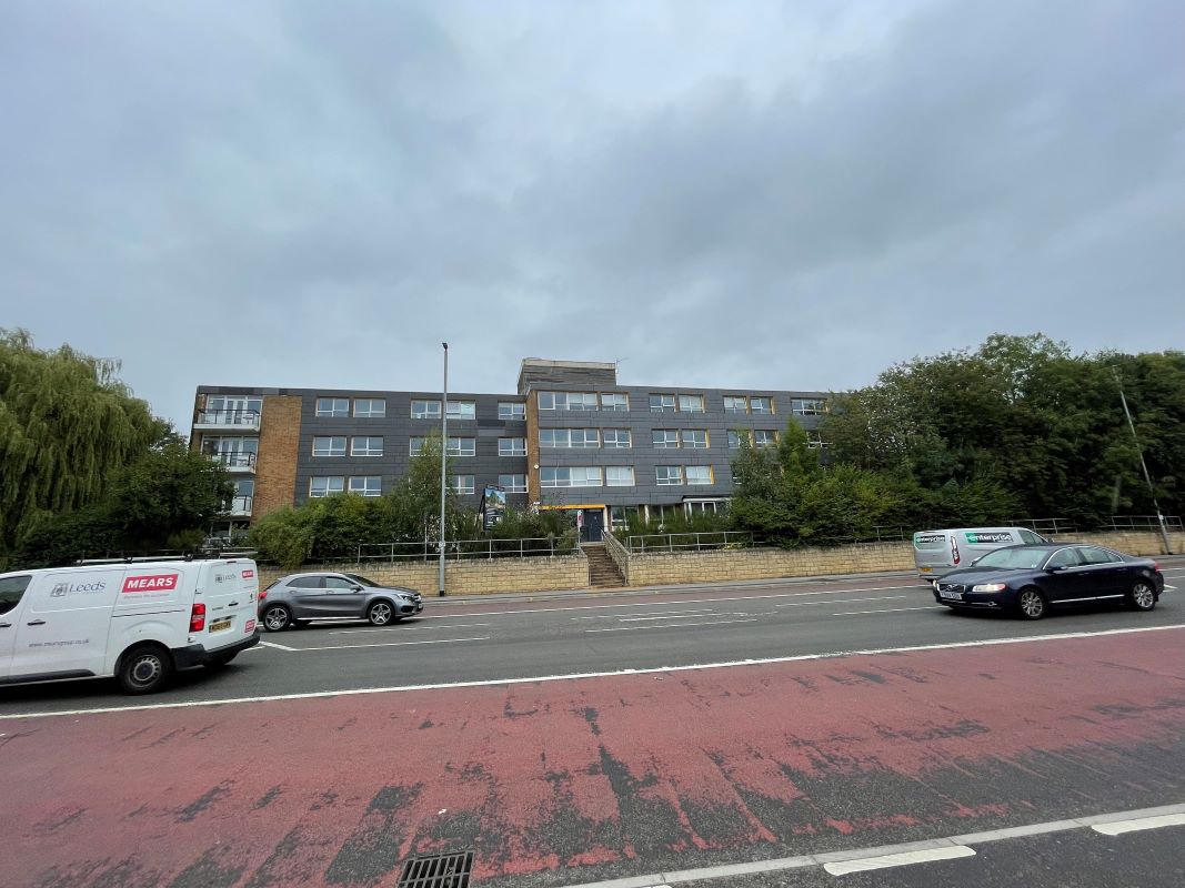 Flat 14 Kirkstall Gate, 101 Commercial Road, Leeds, West Yorkshire, LS5 3AD