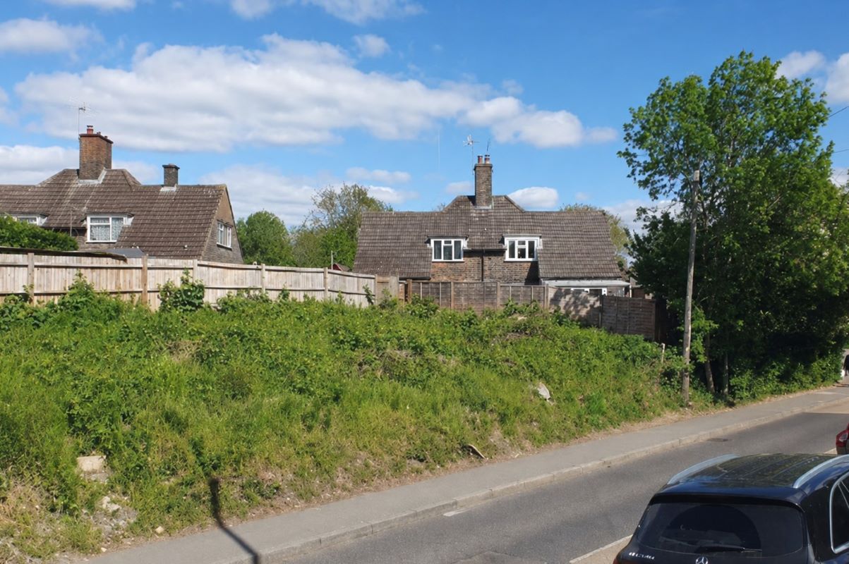 Land to the rear of, 1 Brook Road, Merstham, Redhill, Surrey, RH1 3EH